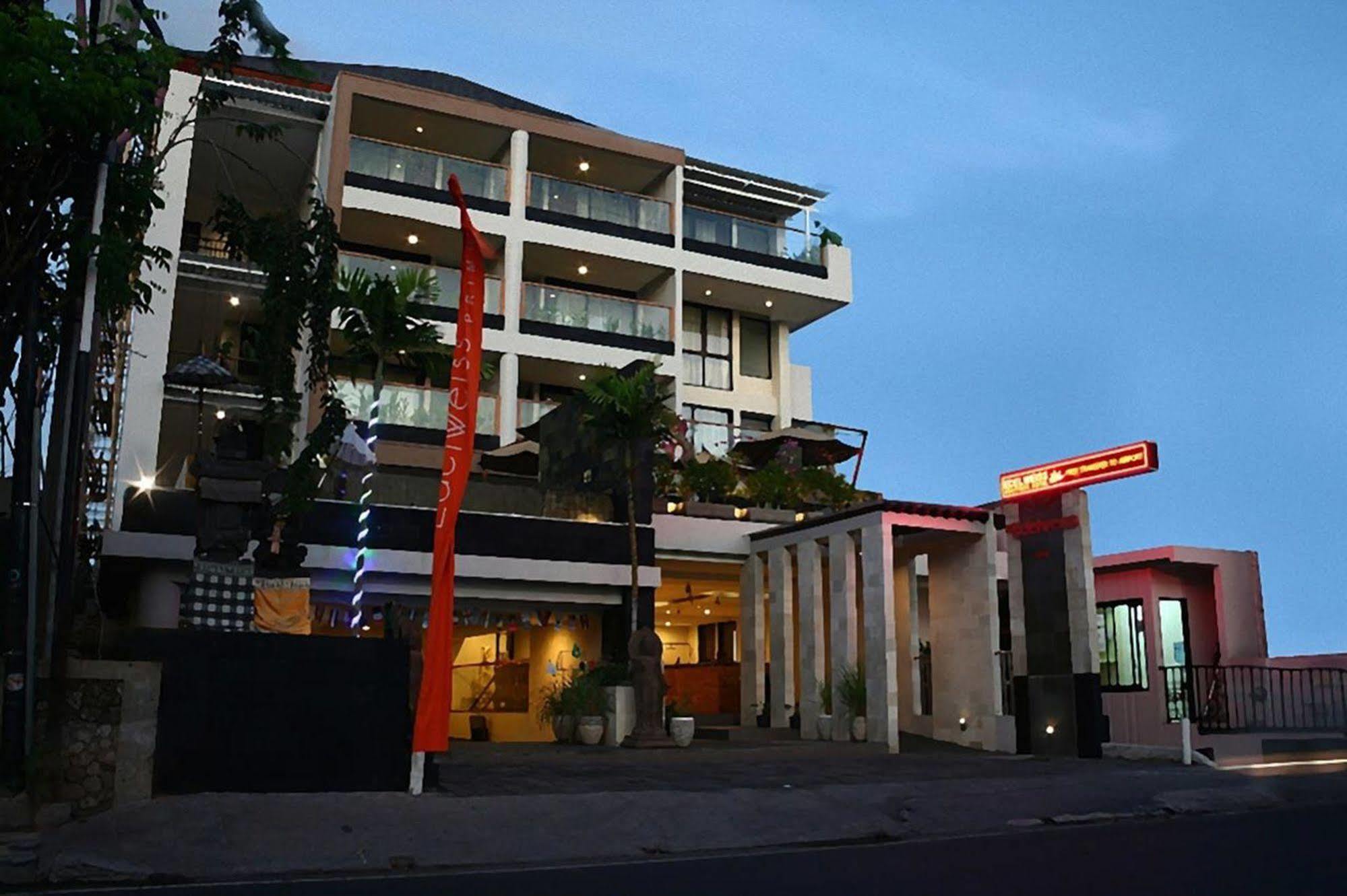 The Edelweiss Boutique Hotel Kuta Kuta Lombok Zewnętrze zdjęcie